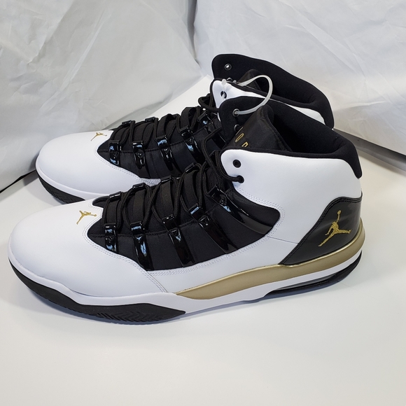 Jordan Size 17 Max Aura  AQ9084-107 Nike - Picture 9 of 10